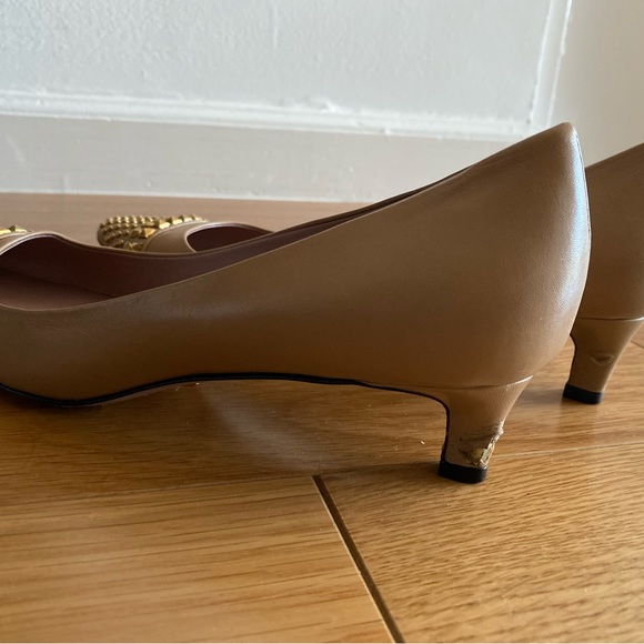 Gucci Stud pumps Sz 39 - Picture 2 of 4